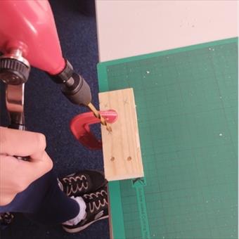 Hand drill