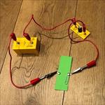 Circuit with DIY switch