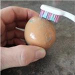 Egg with toothpaste